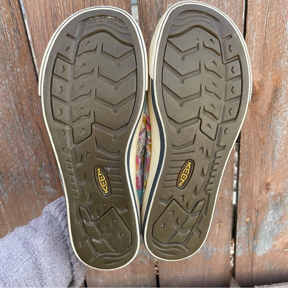 KEEN Women’s Floral Pink Yellow Lace Up Sneakers Wide Toe Box Shoe Size 7 - Picture 7 of 13